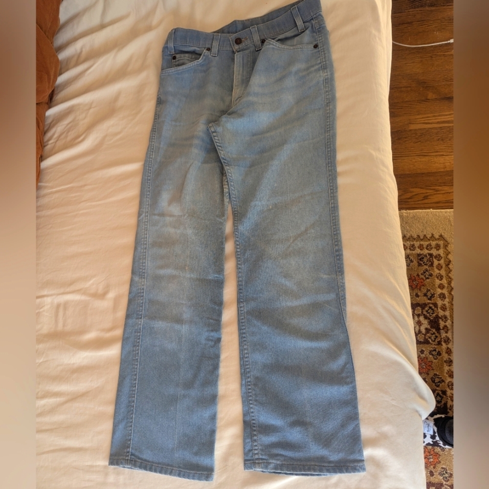 Vintage Light Blue Worn Denim Levi's Action Jeans 4/6